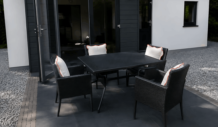 Huis · 56 m² · €2450,-