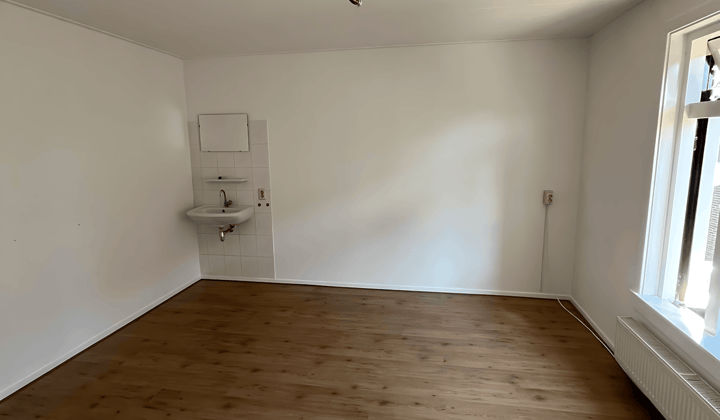 Kamer · 18 m² · €525,-