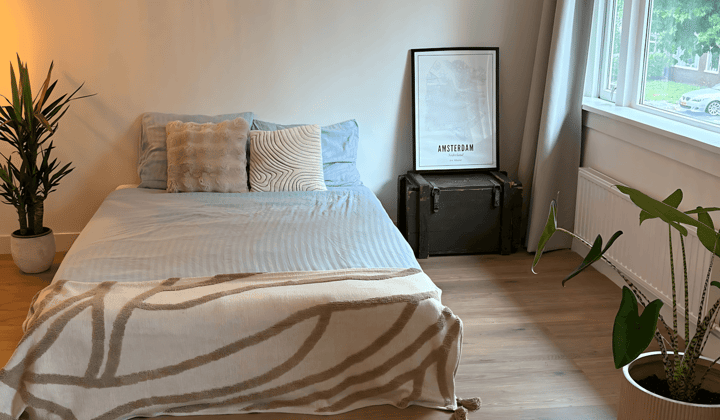 Kamer · 18 m² · €850,-