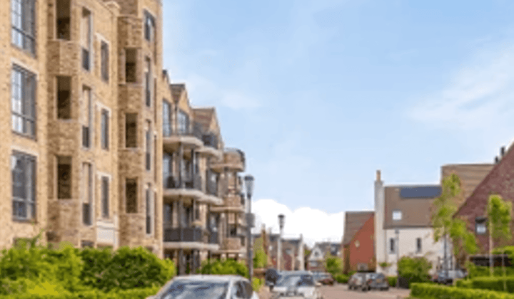 Appartement · 64 m² · €933,-