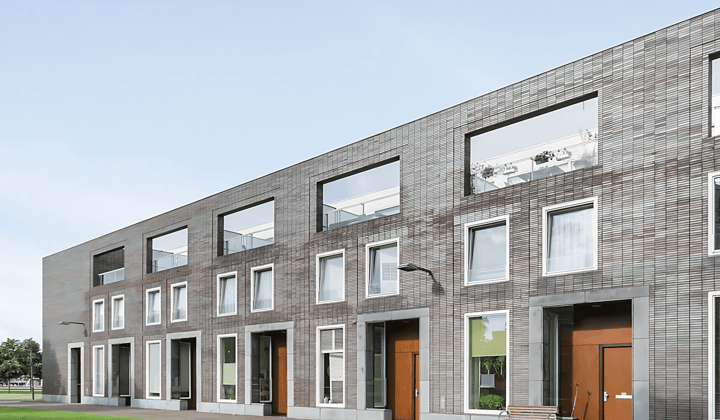 Huis · 168 m² · €3495,-