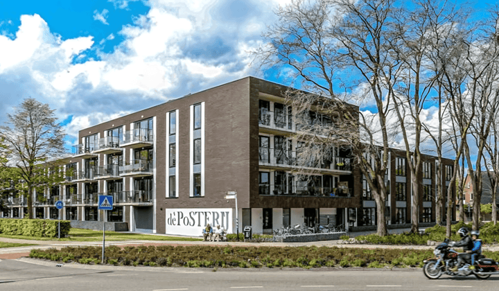Appartement · 53 m² · €957,-