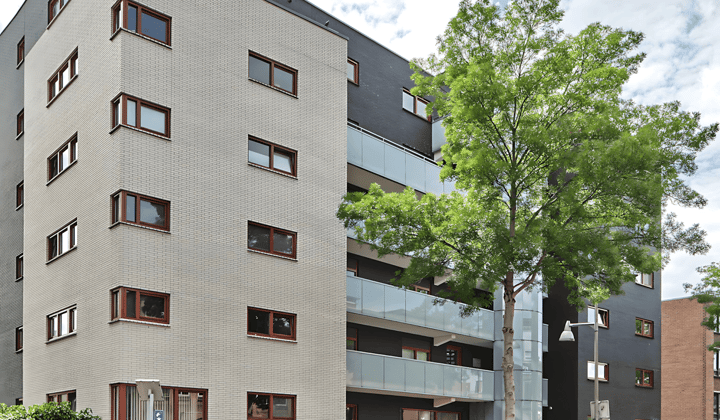 Appartement · 220 m² · €2184,-