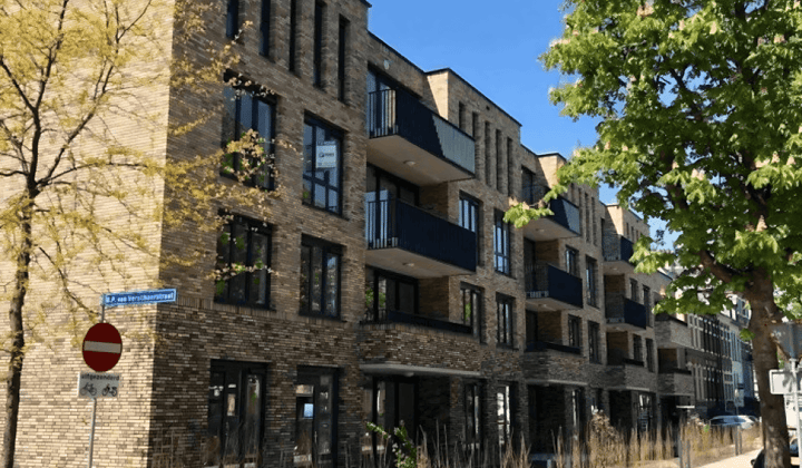 Appartement · 79 m² · €1371,-