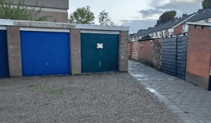 Opslagruimte · €350,-