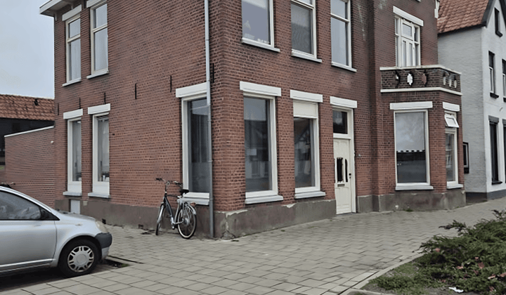 Kamer · 11 m² · €465,-