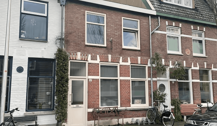 Kamer · 16 m² · €600,-