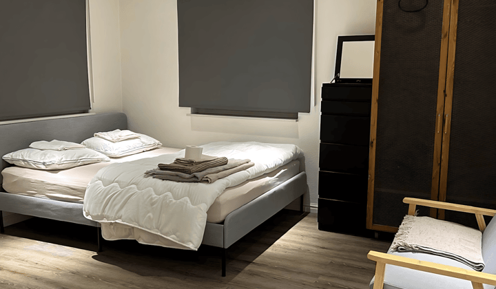 Kamer · 20 m² · €885,-