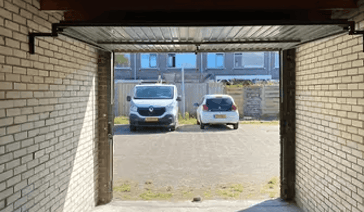 Huis · 17 m² · €155,-