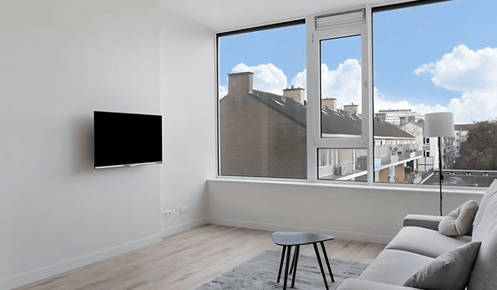 Appartement · 58 m² · €1699,-