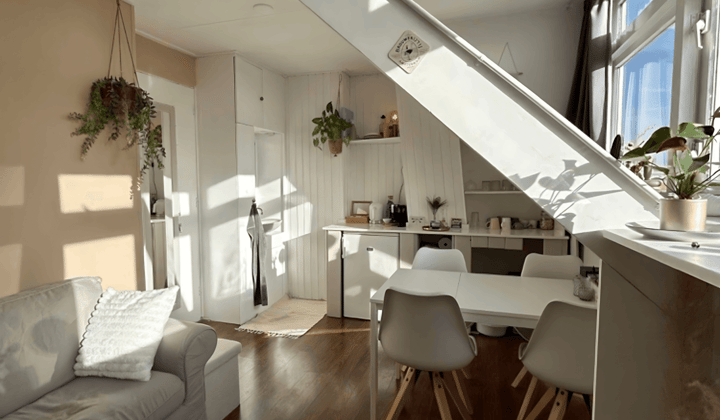 Huis · €400,-