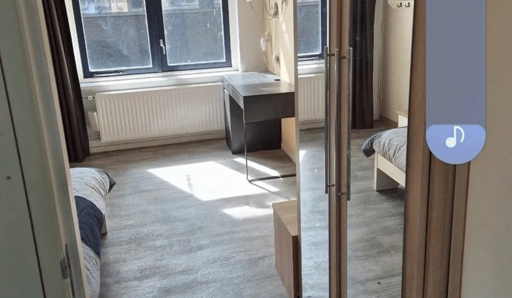 Kamer · €1000,-