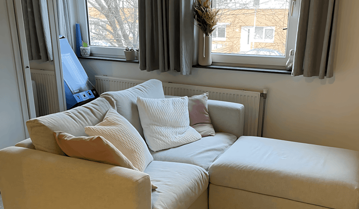 Studio · 40 m² · €1025,-
